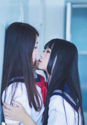 我与旗袍老师疯狂床震_720在线播放观看