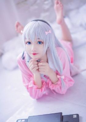 KTV疯狂婬荡呻吟小雪卫生间_BD韩语电影免费在线